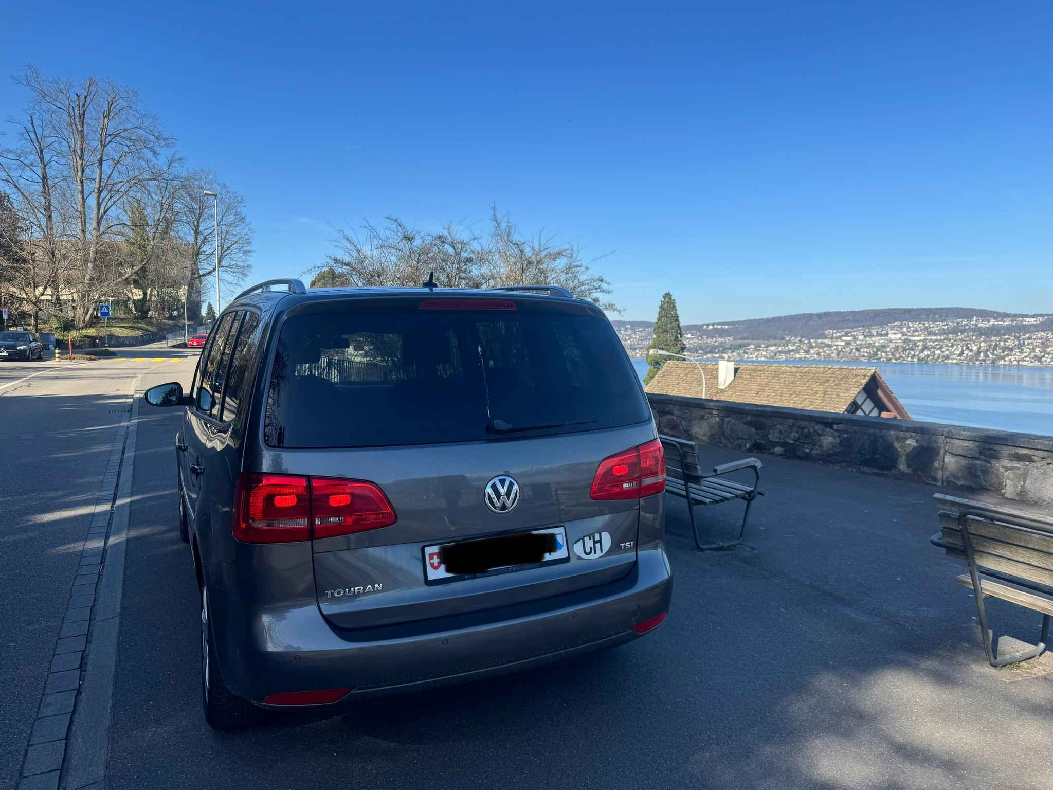 Volkswagen Touran 1.4 TSI Comfortline 7 Plätzer